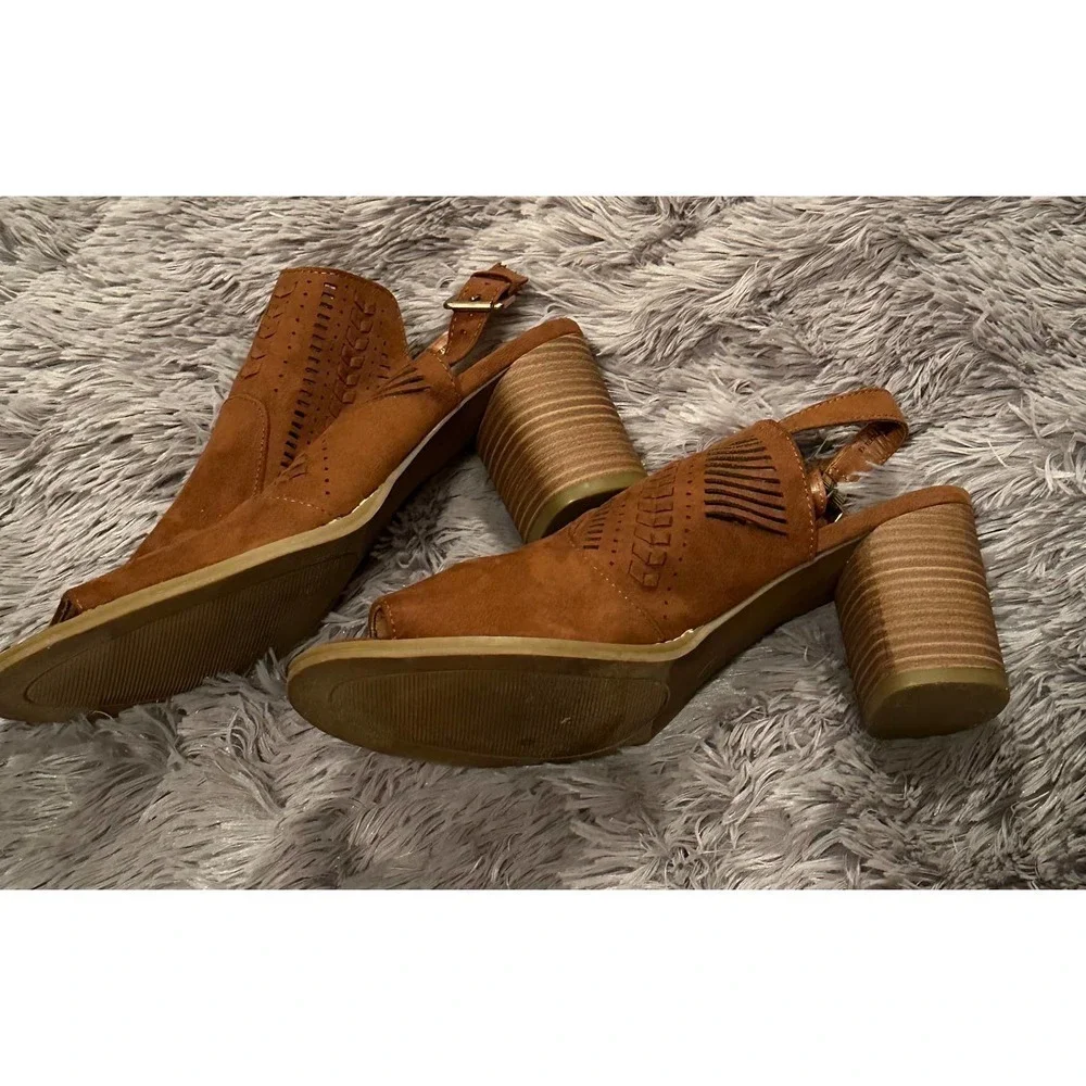 Universal Thread Brown Sling Back Peep-Toe Mule Heels Women Size 9.5